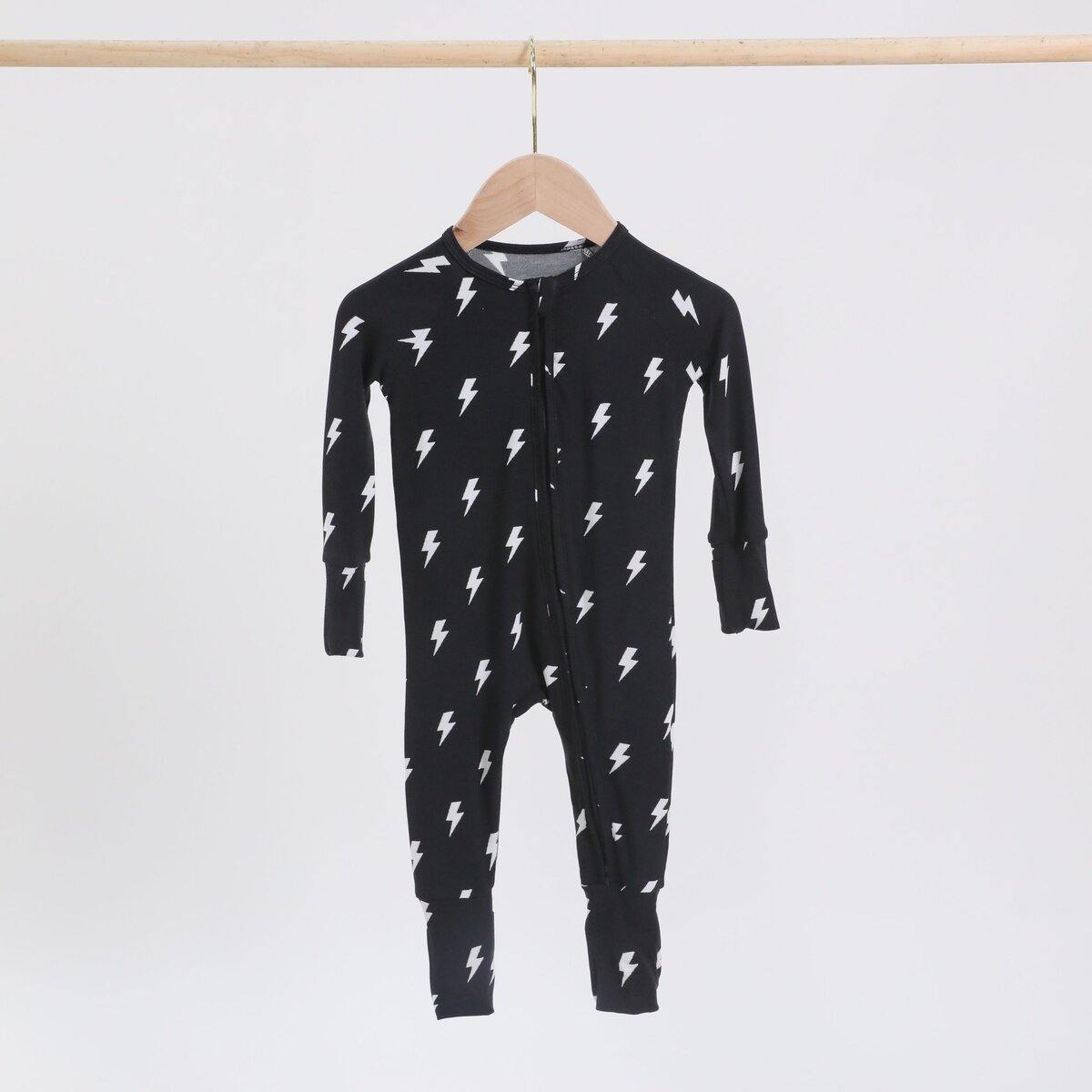 OEM custom baby pajama from a wholesale supplier, offering low MOQ options for retailers seeking quality and affordability.
